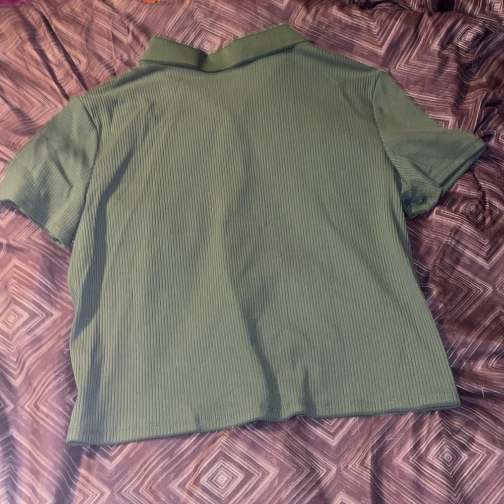 Collared Top - Picture 5 of 5